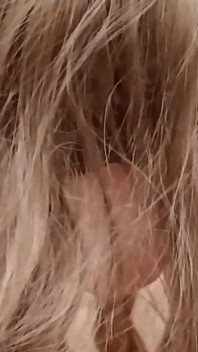 Sevimli ve seksi kız pornosu ile ateşli edepsiz sahneler