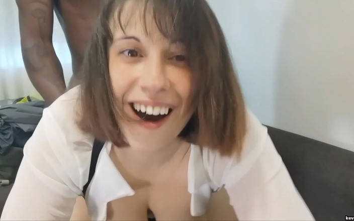 Spanish pornstar Lucia Bianco: นายหน้าอสังหาริมทรัพย์หญิงสําส่อน ลูเซีย เบียงโก มีเซ็กซ์กับลูกค้า BBC VIP ของบริษัทเพื่อเลื่อนตําแหน่ง