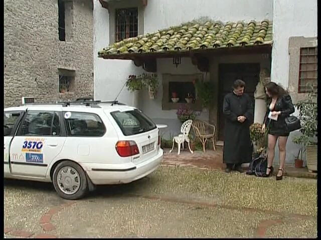 Just X Star: Măicuța excitată vrea o pulă tare în curul ei imoral