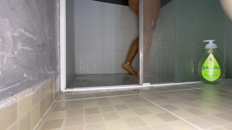 La Lucero Fetish: Komm Mit Mir Auf Eine Sehr Heiße Dusche