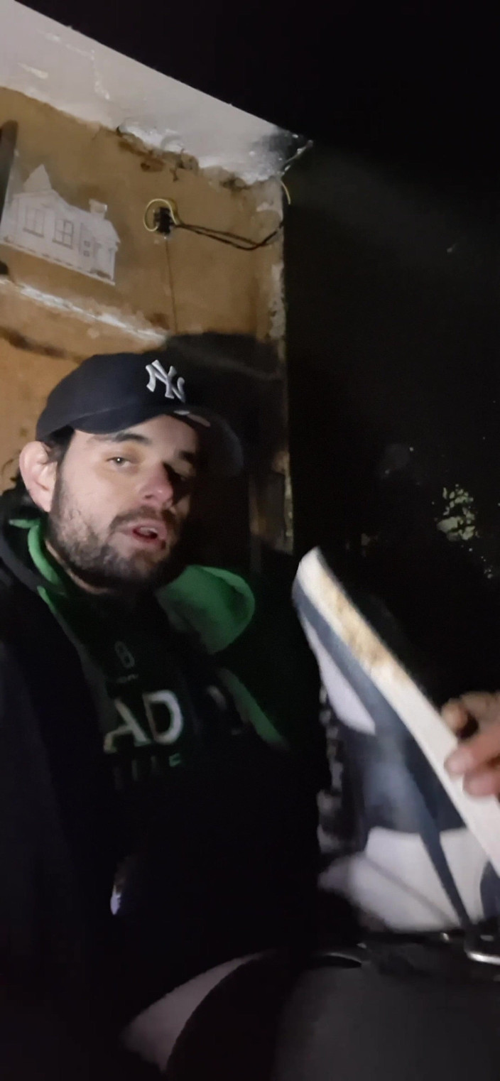 jerkofflover: Môj Mega Úžasný Orgazmus Do Mojich Nike Topánok