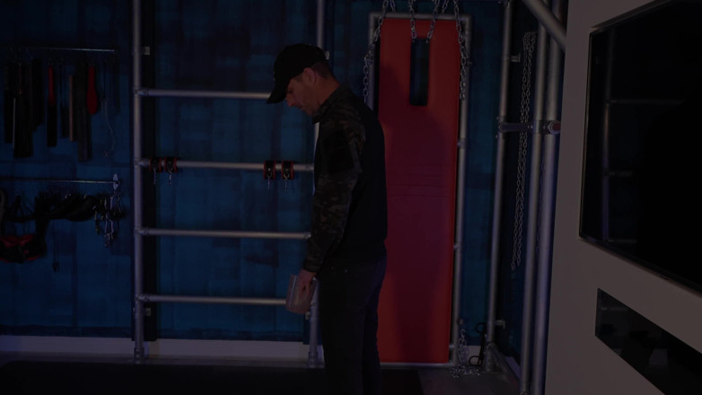 TomBakerBDSM: POV Tom Baker - Verbrauche jeden tropfen meiner pisse (4k)