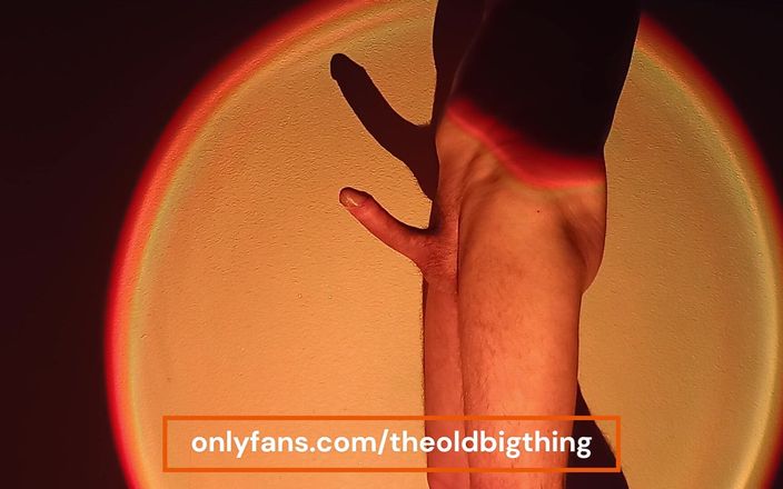 TheOldBigThing: Peníze bez rukou natočené na fantazii na jevišti