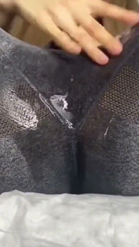 Non-stop Squirt: First Video Without a Pause for Jerking off