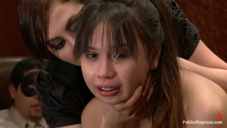 Public Disgrace by Kink: Sasha Yung - 거의 처녀