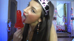 Watch4beauty: Cóż, w tym filmie Maria wysłała nas z Rosji, jest...