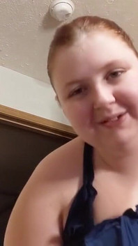 Lujuriosa por mis tetas aceitadas