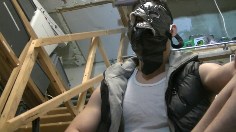 RAW FRENCH PIGS: Sucking real straigth boy but not free