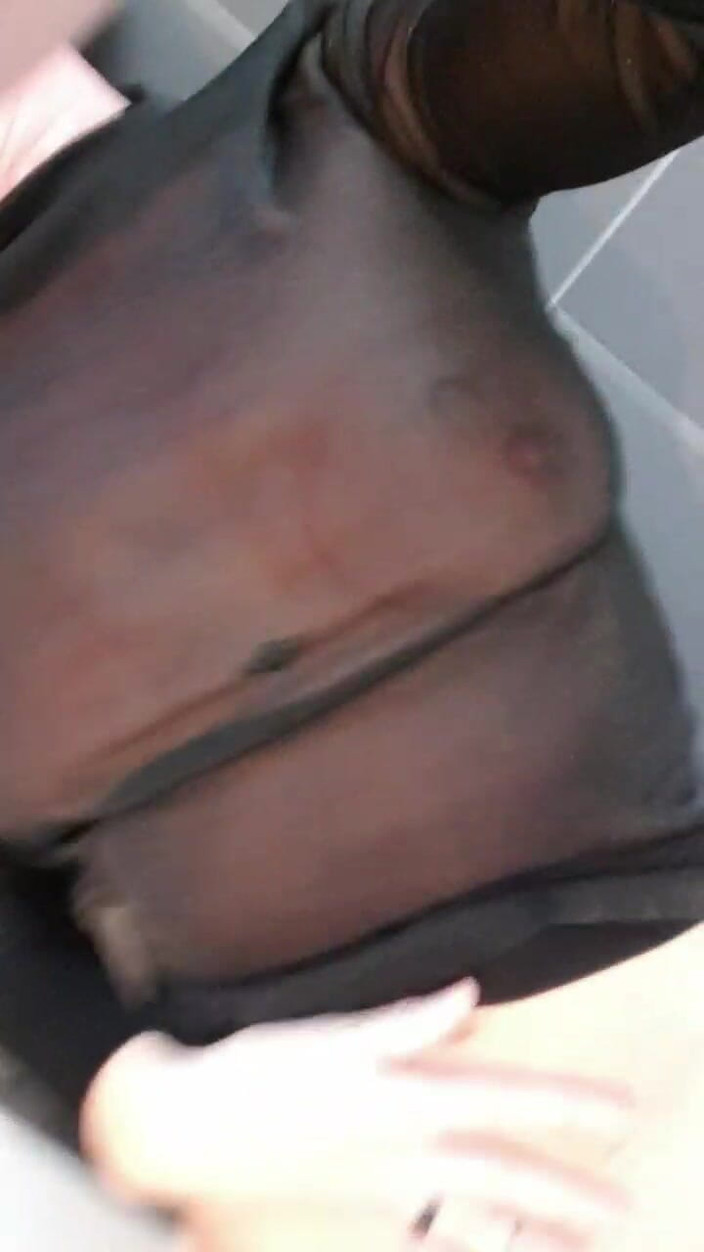 JulieEroticDress: SPLASH MEMANCUT MANI MILF