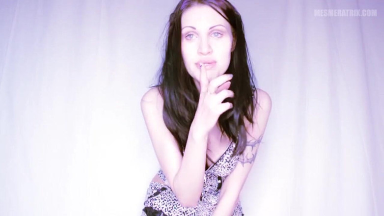 Lady Mesmeratrix Official: Impregnasi asing
