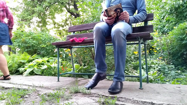 OurFetishLife: Nech svého zetě vidět, jak čůráš ve stoje zezadu a dá...