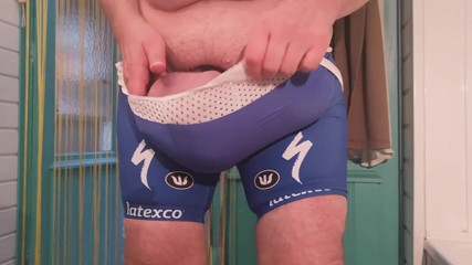Monster_Meat_: Dry wanking show in panties