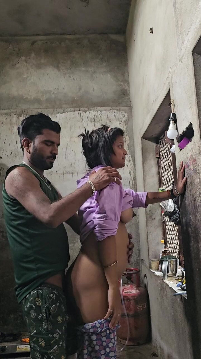 Aalox: Desi village beautiful sali doggy style sexo em cozinha