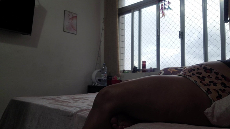 Paty Bumbum: ของขวัญวันเกิดสําหรับสามีของฉัน พาเมลา แพนเธอร์ ตั้งครรภ์ 9 เดือน