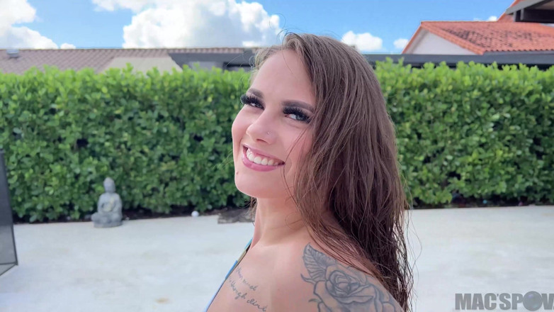 J-Mac: PAWG Richh Des é fodida por pau grande Jmac fora da...