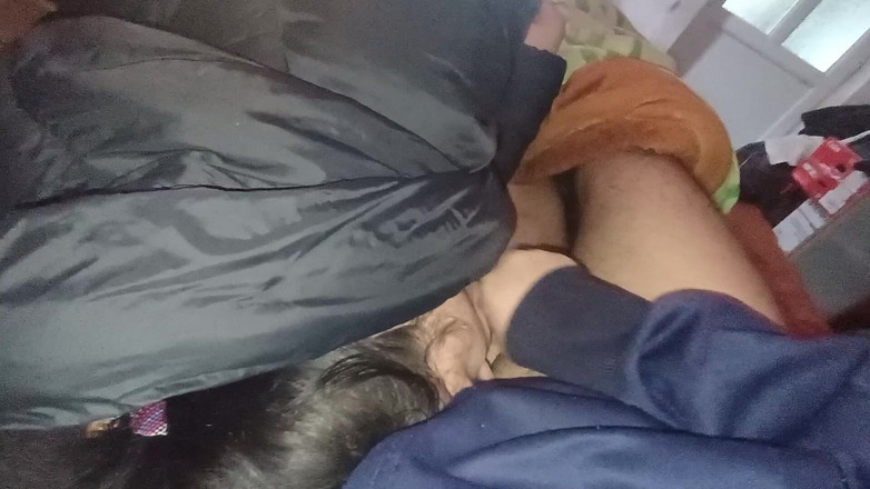 Ionut899: Uma mulher doente recebe esperma para ficar bem