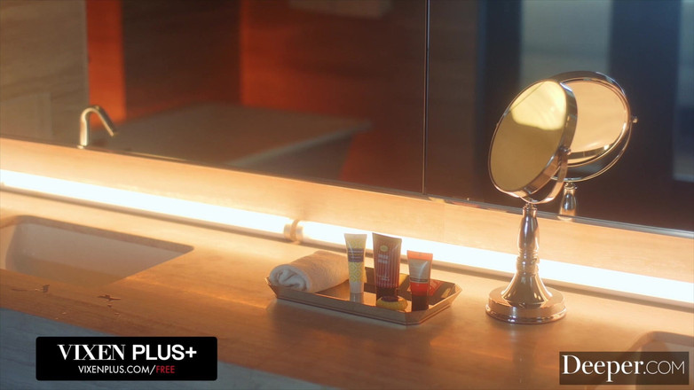 Deeper: Глубже. Невеста Jazmin получает дополнительные специальные услуги в отеле