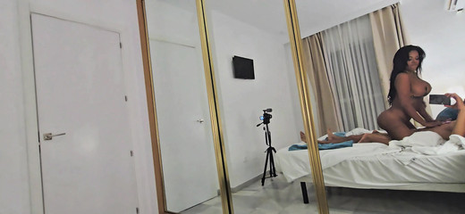 ep3kofficial: Rabuda negra cavalga meu bbc até explodir dentro dela