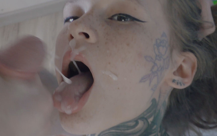 Elena Ginger: Babyface Teen stříkání kompilace