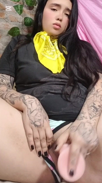 Dalyla: caleña cachonda