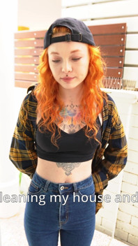 Courier Girl Found a Way to Avoid Getting Fired & Got Fucked