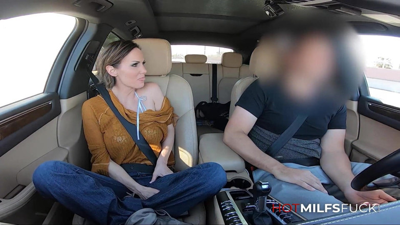 Hot Milfs Fuck: Ainsley Adams