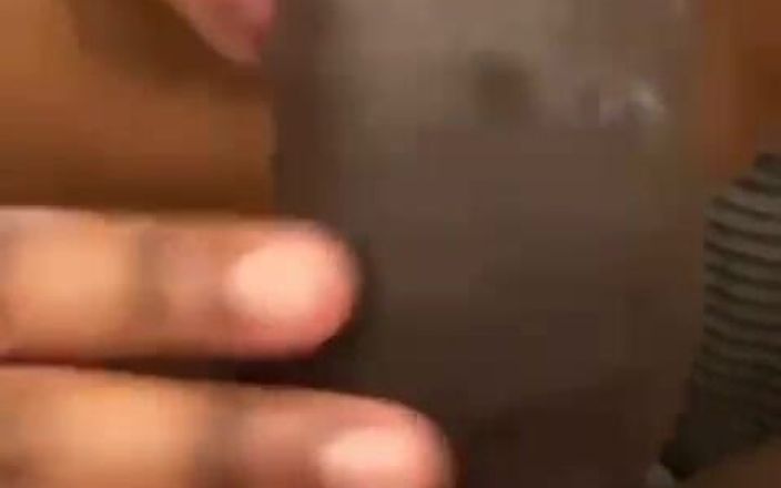 sexyindiana1: Ébano babe Cum en tetas por enorme bbc