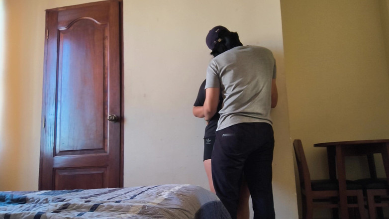 Moo DBOXXX: Innamorarsi della mia vicina troia, adora fare sesso con me,...