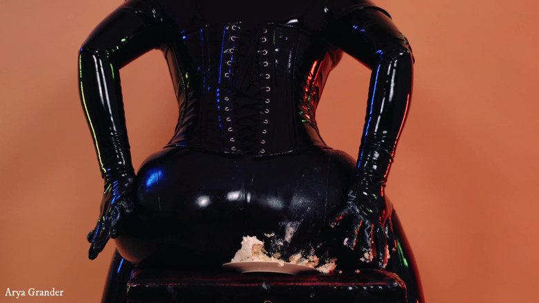 Arya Grander: คลิปเฟติชยางlatex เซ็กซี่วันเกิดราดเค้กแบบสปลอช!