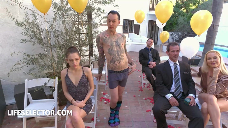 LifeSelector: Seks foursome hot bareng gianna dior, kristen scott dan jade...