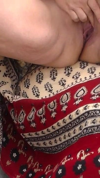 Jen Flashes Her Pussy at the Beach