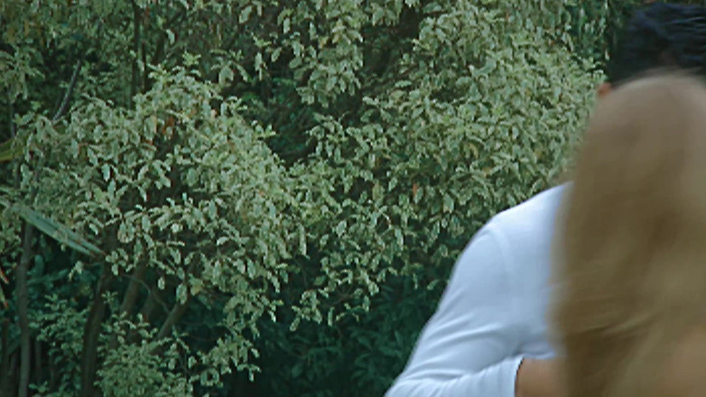 Antonio Adamo Film: Chciwa blondynka zostaje zerżnięta głęboko w dupę, podczas gdy jej...