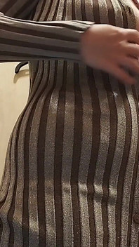 Chlupatá manželka Velký zadek, Chlupatá kundička, Velké bradavky. Amatérská MILF kundička, Velký zadek, Velká prsa. Sexy Zkouší kalhotky.