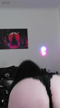 Quente milf dançando sensual renda preta e pérolas