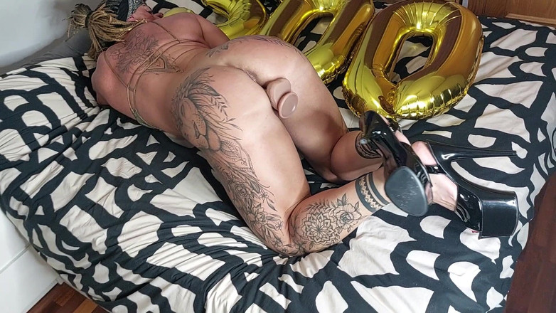 Danaxmuscles: Я сама сука і злісний трах