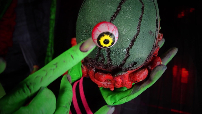 Little Puck: Salata Parmakları | Cosplay Parody