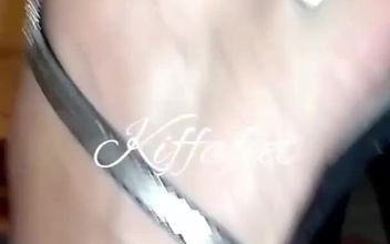 Goddess Kiffa – Exibicionism Dangling with Sexy High Heels Black and Silver