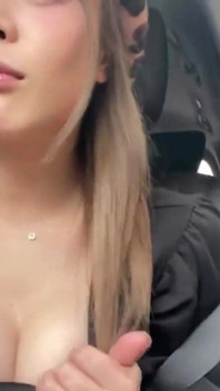 Cheerful Office Lady Grins Takes It to the Base and Savors a Throat Finish - F