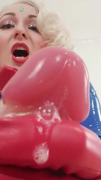 FemDom POV: Mistress ผมบลอนด์ฝึกเธอ!
