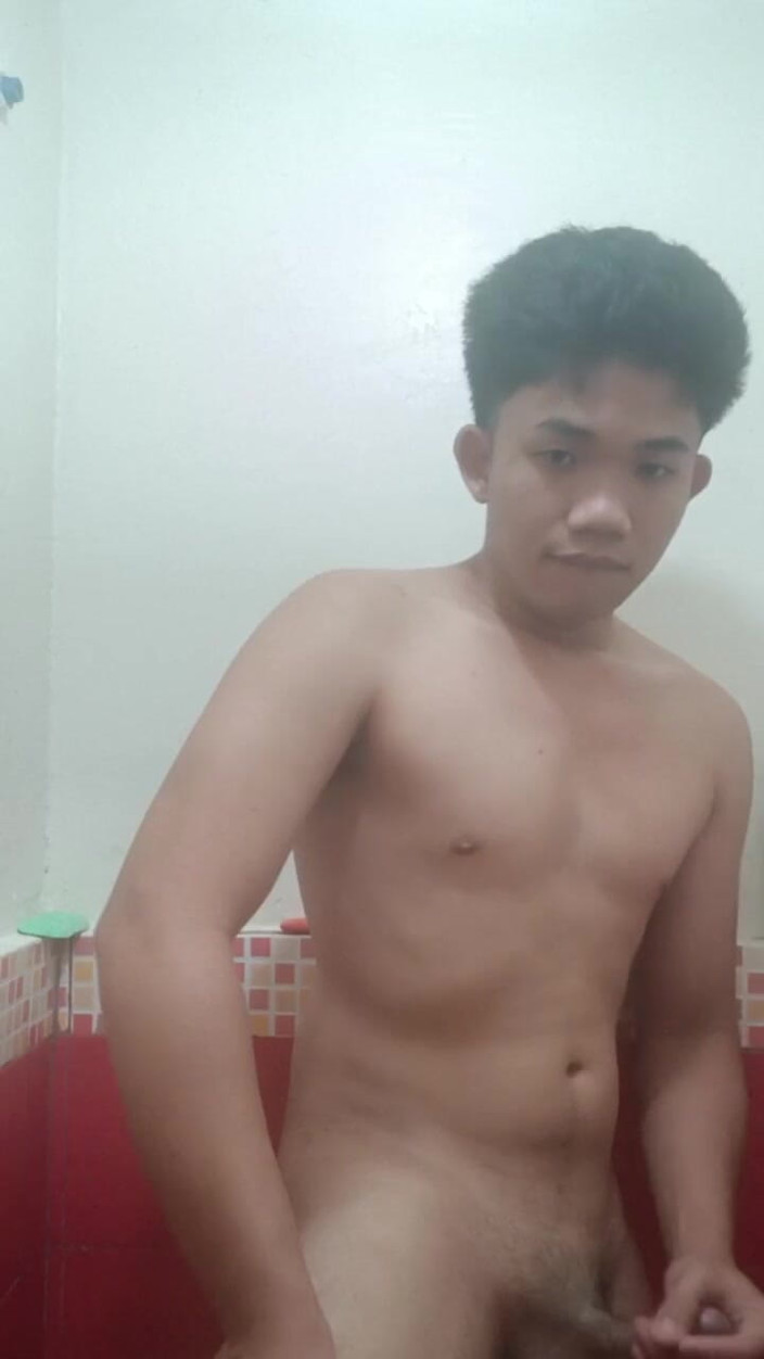 Rent A Gay Productions: Philippin Excité Est Excité Et Se Laisse Sortir