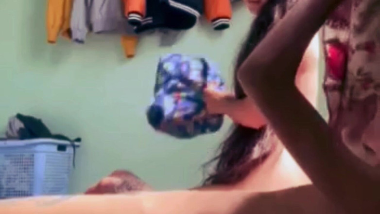 KingLeo: Văduva unui vecin care încă trăiește