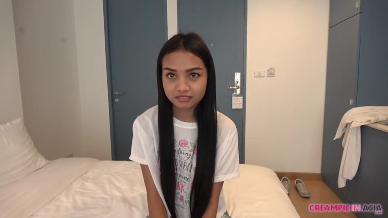 Creampie In Asia: Jej jęk był coraz większy
