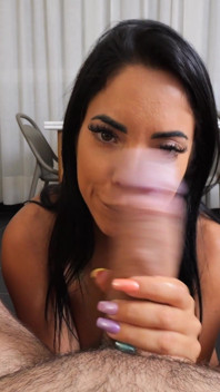 Megan Gives an Oral Gift