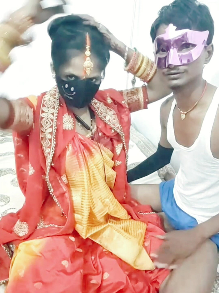 Nisha bhabhi ki chudai: Na Karwachauth heeft echtgenoot mijn mond geneukt.