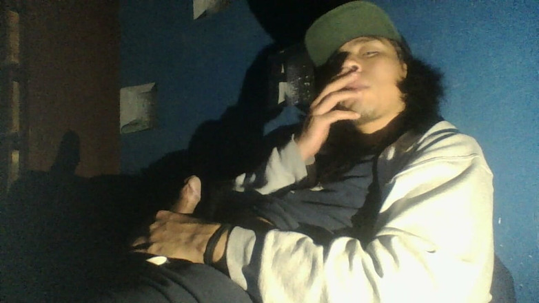 AlexAlejandro13: Дивлюся відео, де я мастурбую