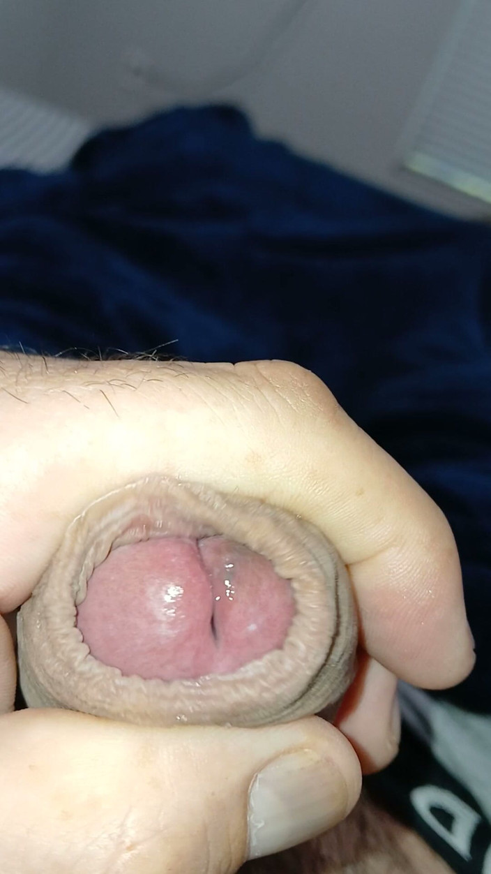 VERGA CON LUNAR: Big Head, Close up