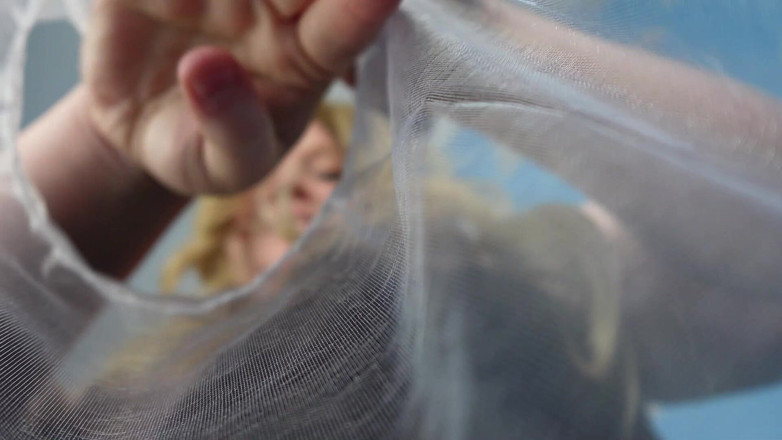 Julie Bliss: Giantess Bunny Bliss - Video Paskah Penuh Kenikmatan