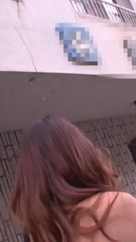 Aktif dergi göğüslü kız modeli Gizli şekilde bir han banyosunda yapılan kişisel çekim videosu