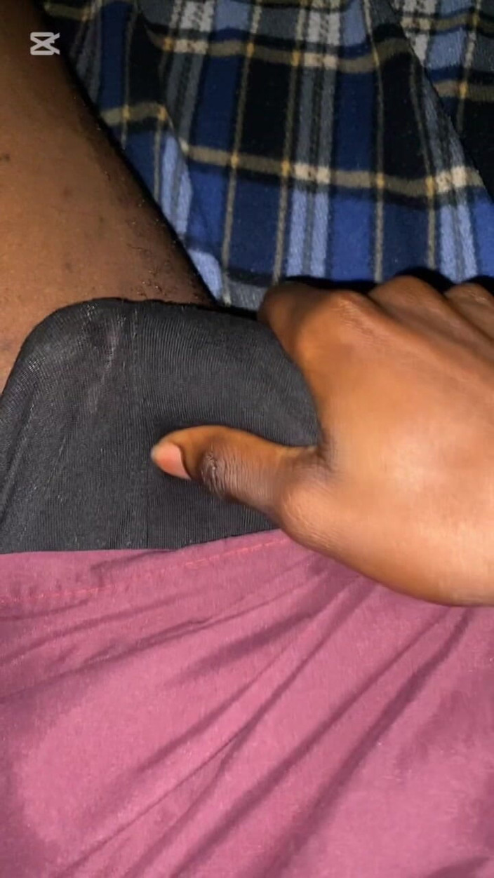 Slimniqqa: Vuốt ve BBC sau khi phòng tập thể dục