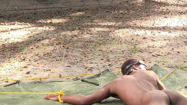 Dream Boy Bondage: Vergessene sklavin - kapitel 13